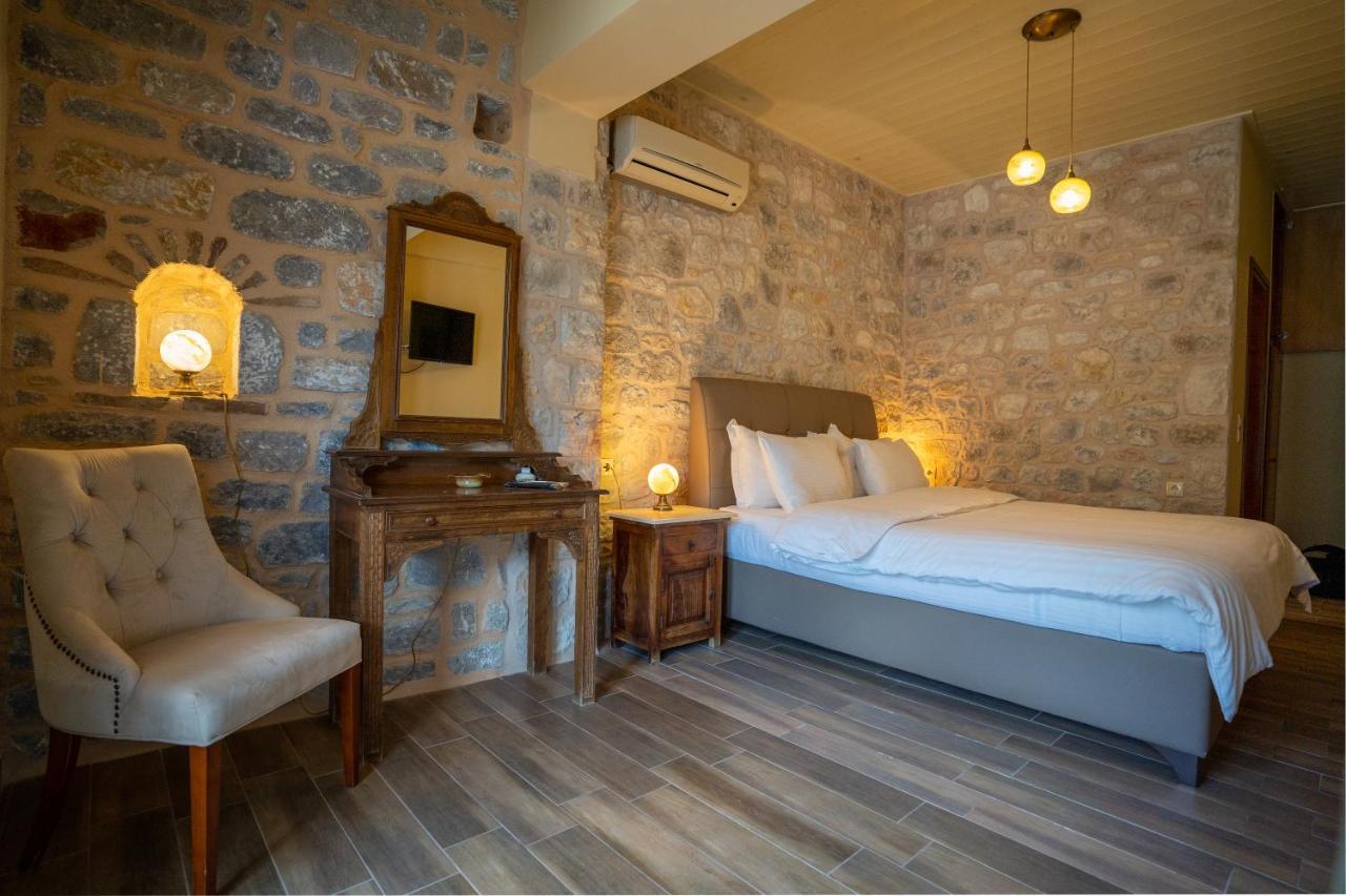 Guesthouse Laoula Gerolimenas Exterior photo